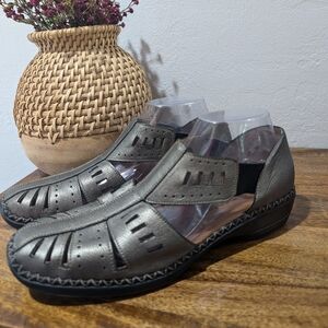 Remonte Women's US11.5EU42 "Dorndorf" Metallic Bronze Laser Cut Athleisure Shoes